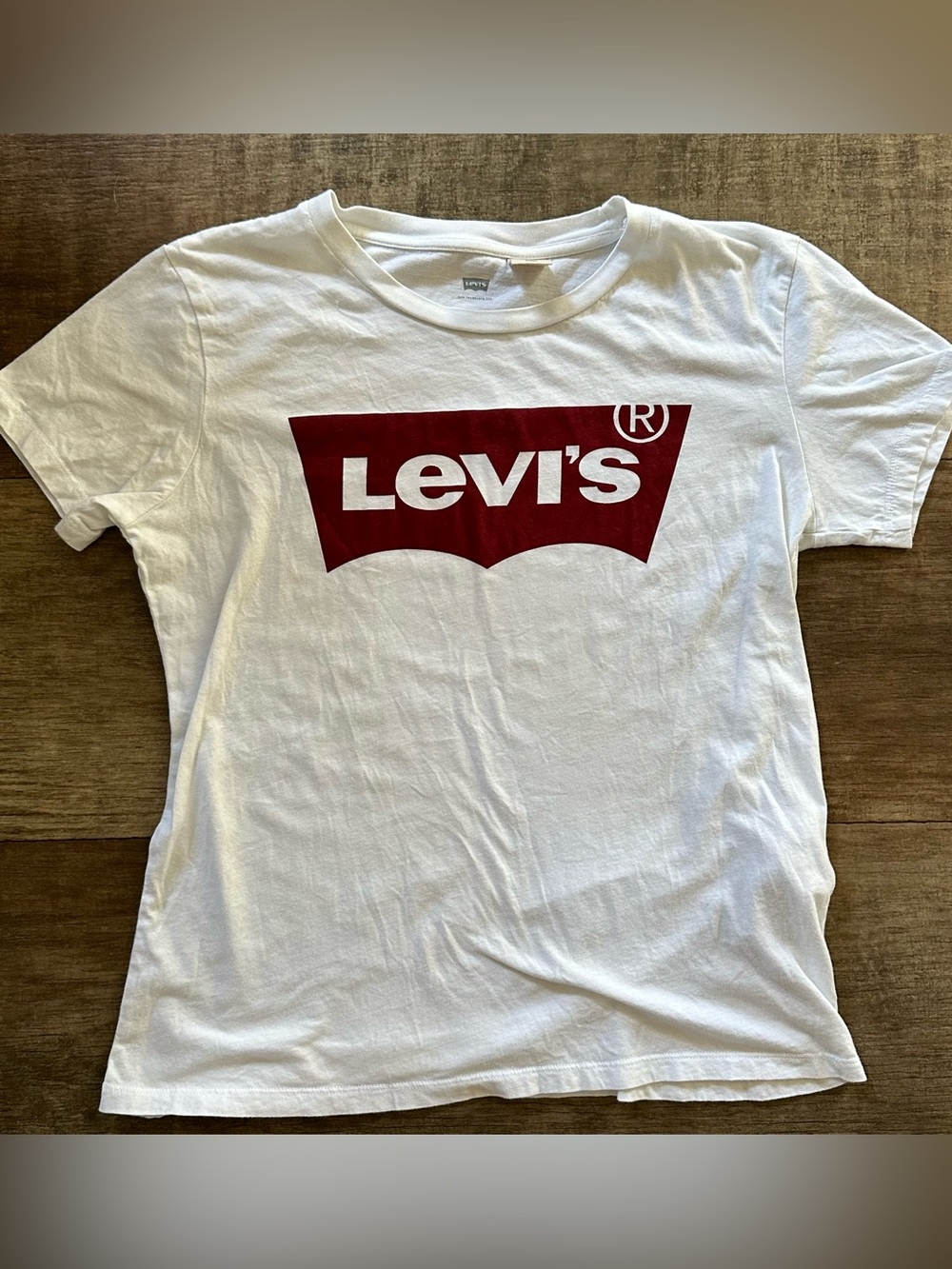 Levi’s logo cotton tee
